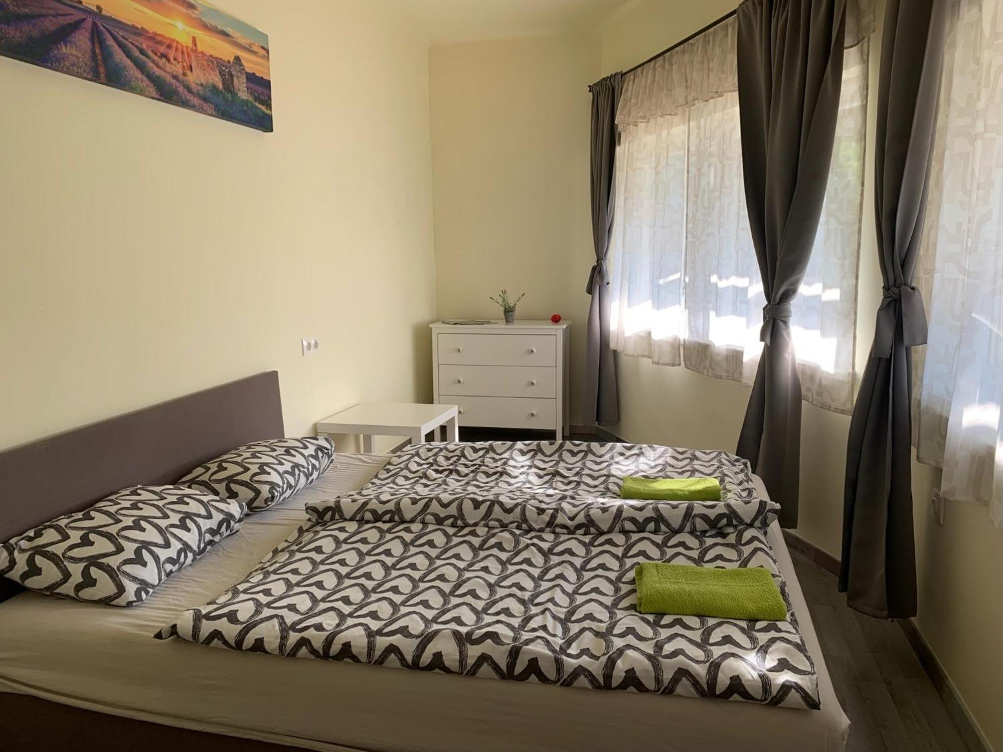 Levendulakert Siofok Apartmanhaz Exterior foto